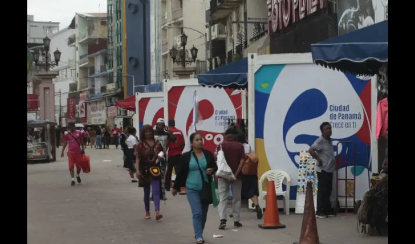 Ventas son pobres para buhoneros del corregimiento de Calidonia. Foto: Brenda Ducreux