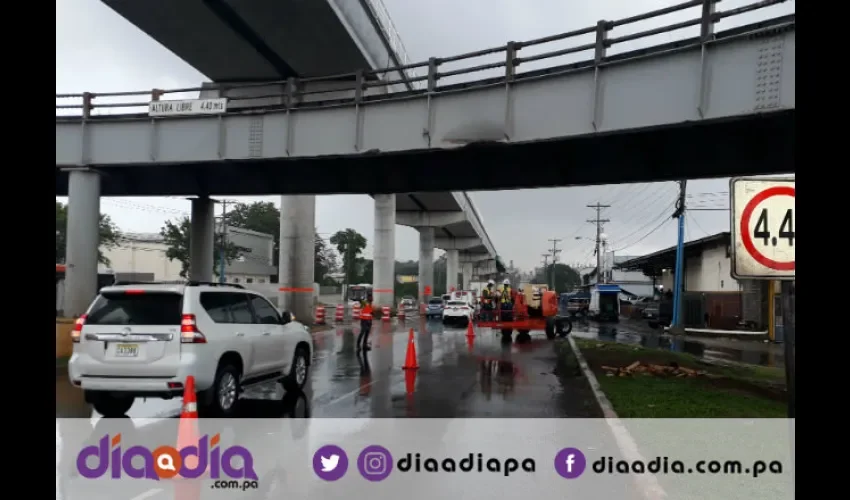 Puente permanecerá cerrado hasta su reparación. Foto: Jesús Simmons