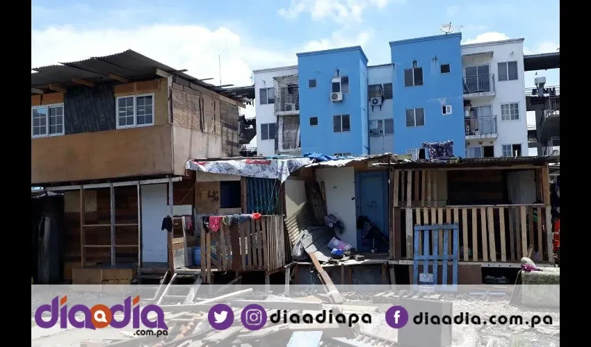 En "Totolandia" hay 61 casas de madera que no cuentan con agua ni luz. Foto: Jesús Simmons