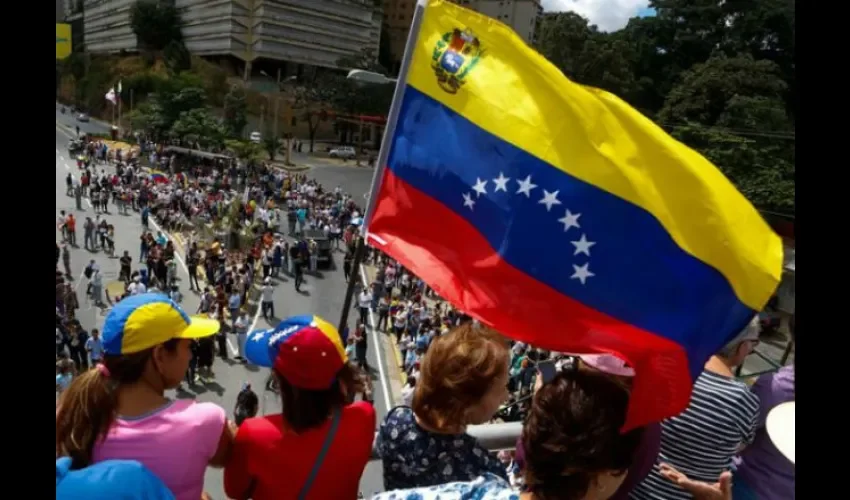 Venezolanos han realizado diversas protestas por la situación del país. Foto archivo EFE