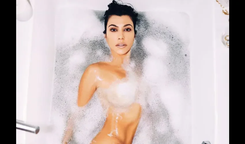 Kourtney Kardashian celebró su cumpleaños con sus dos exparejas. Foto: Instagram