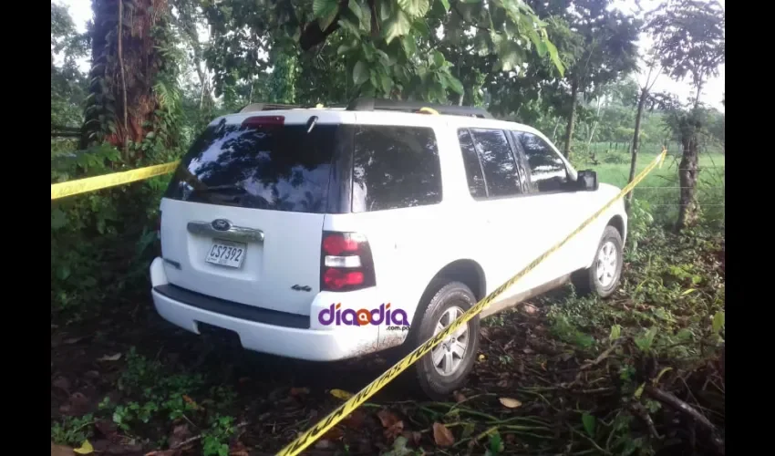 Esta fue la camioneta, propiedad de la familia, donde la fémina intentó escapar. Foto: Mayra Madrid