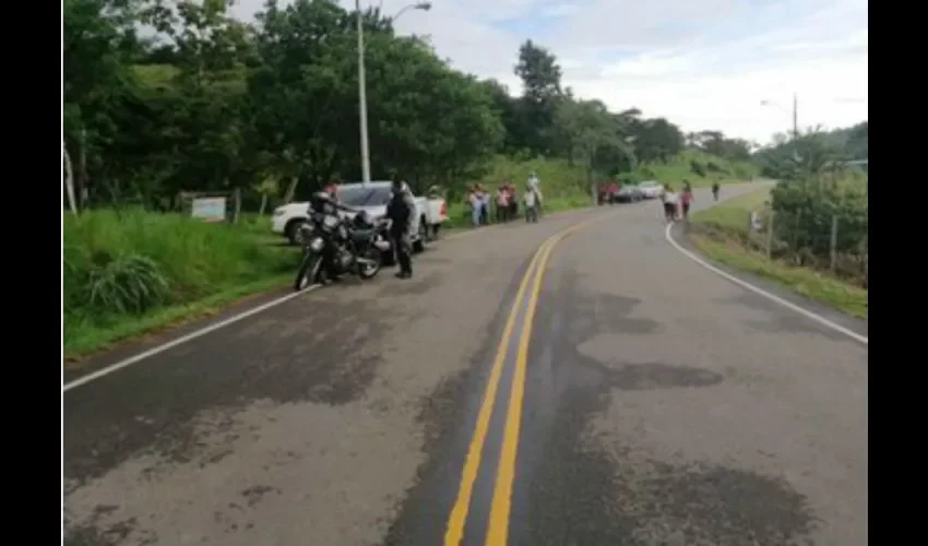 En este violento acto una niña resultó gravemente herida. 