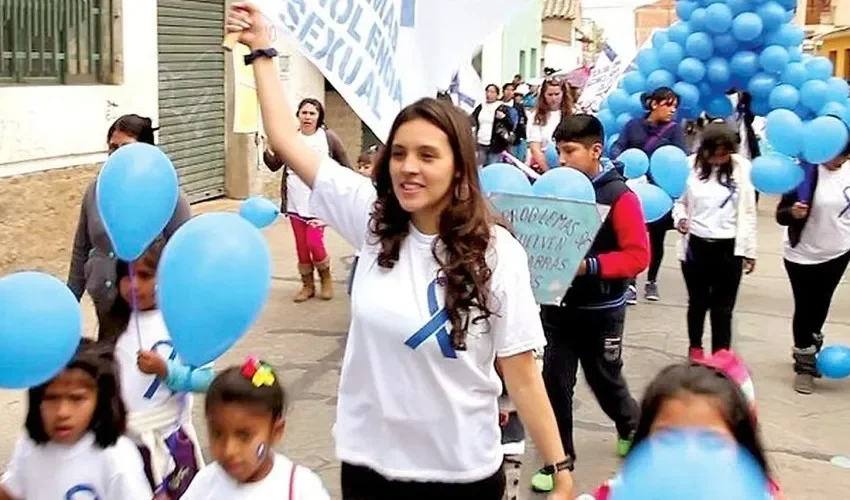 La joven hoy busca hacer la diferencia.