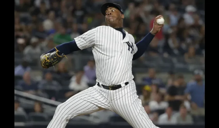 Aroldis Chapman tiene 235 salvamentos en su carrera en las Grandes Ligas.