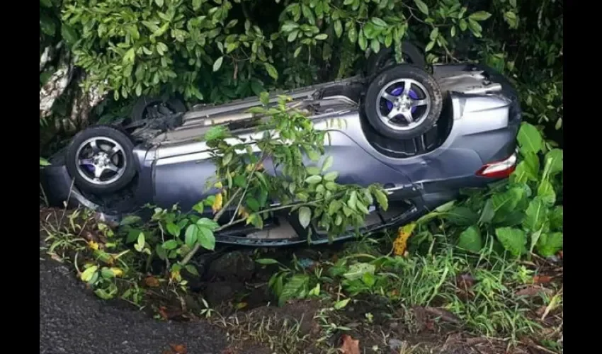 Se accidentan en Boquerón, caen en quebrada Congo