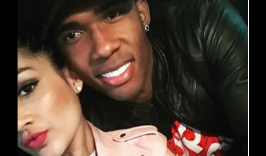 Roderick Miller junto a su nuevo amor. Foto: Instagram