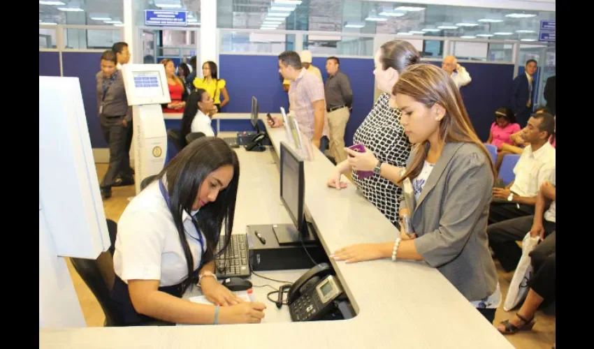 Foto ilustrativa de las oficinas del Mitradel. 