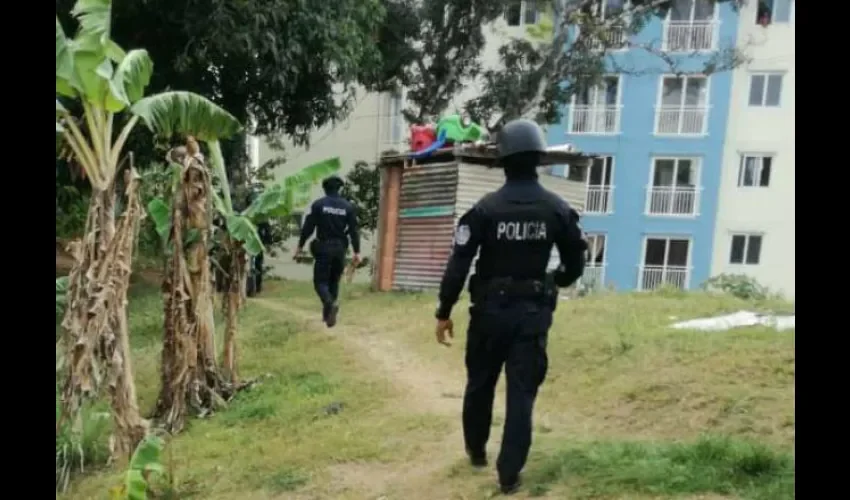 Operativo policial en Colón. 