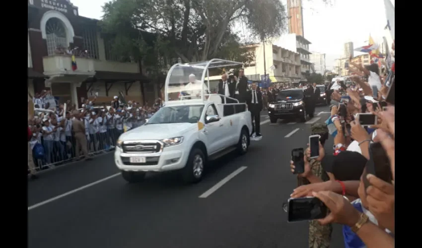 Llegada del papa Francisco a Panamá. Foto: Jesús Simmons