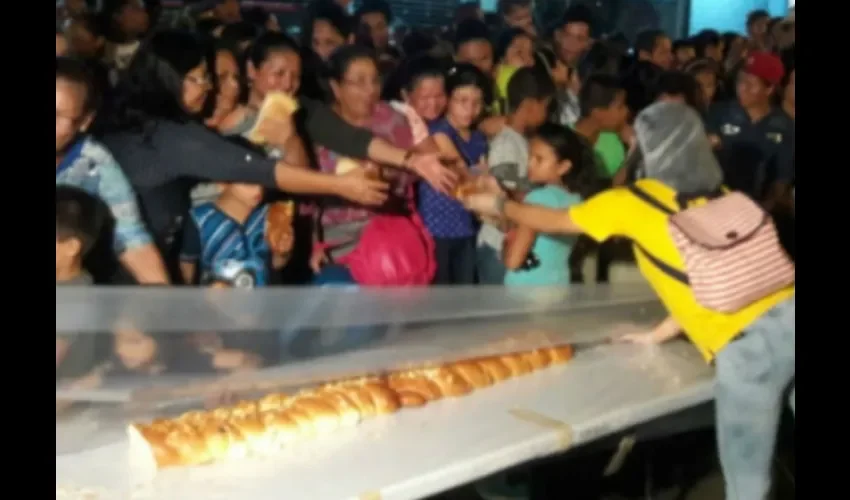 Rosca de Pan para la JMJ. 