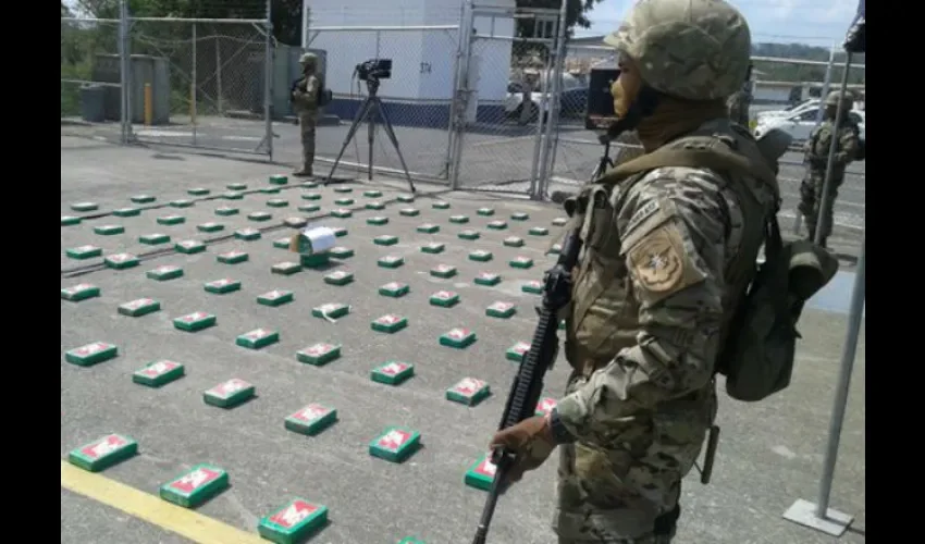 La droga se encontró en un contenedor. Foto: Cortesía