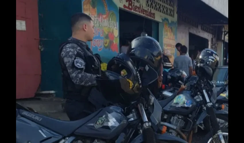 Foto ilustrativa de los agentes policiales. 