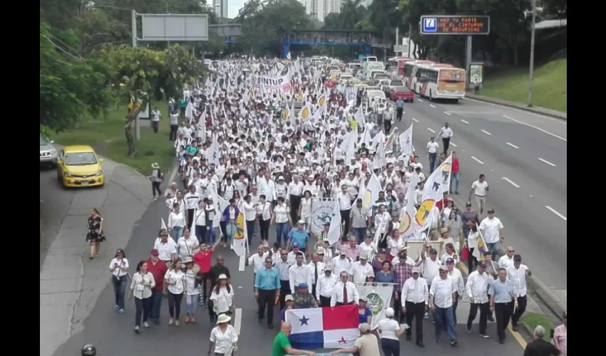 Foto ilustrativa de la marcha. Cortesía: @traficocpanama 