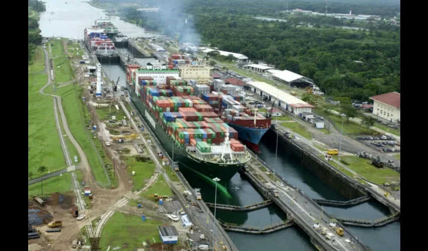 Canal de Panamá. 